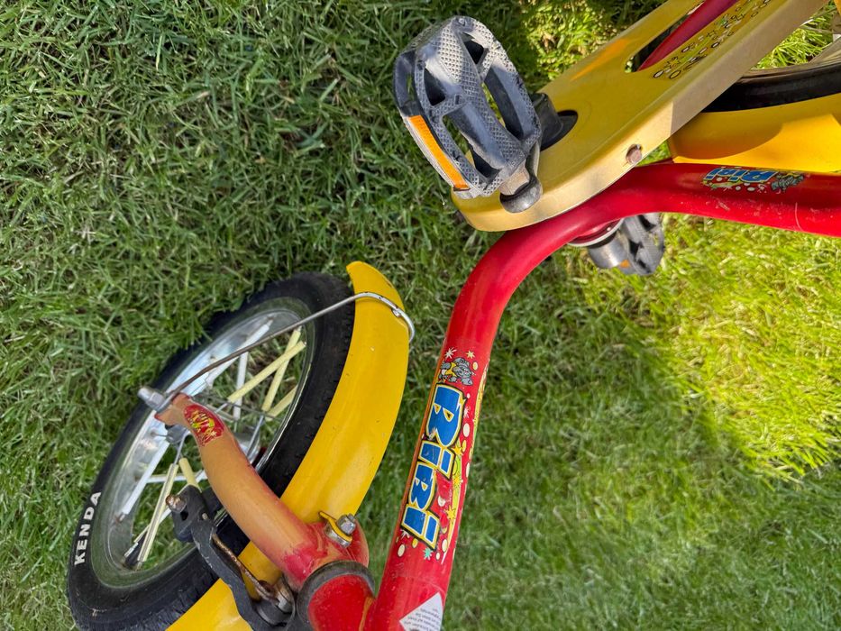 Bicicletă copii Bibi roți 14", cu roți ajutătoare și coșuleț