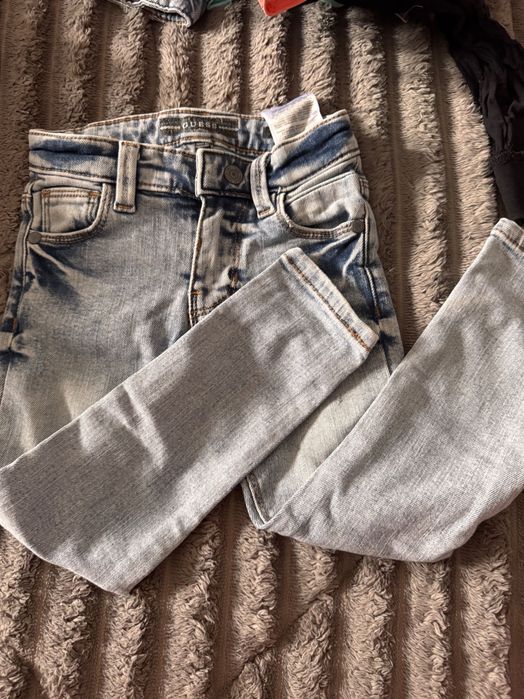 Детски дънки Guess