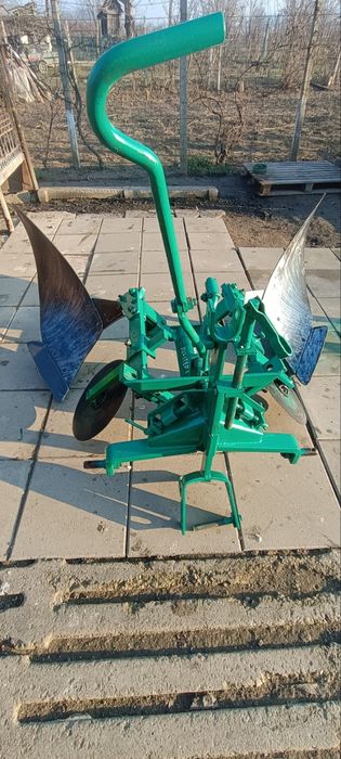 Plug reversibil  Regent