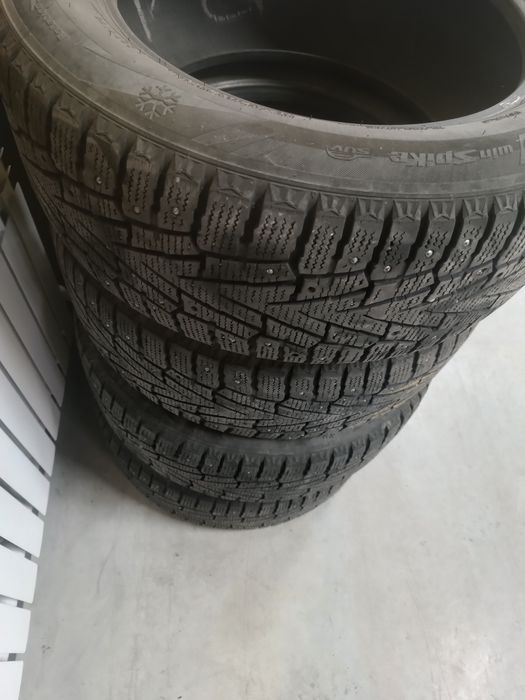 Продам шины 255/55/18