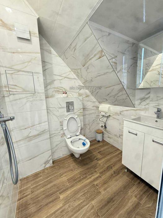 Дава се под наем Тристаен апартамент в Бургас, Възраждане - 65 кв.м за 459 € - Снимка #4