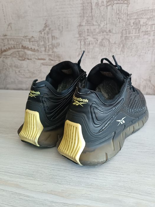Оригинальные кроссы Reebok