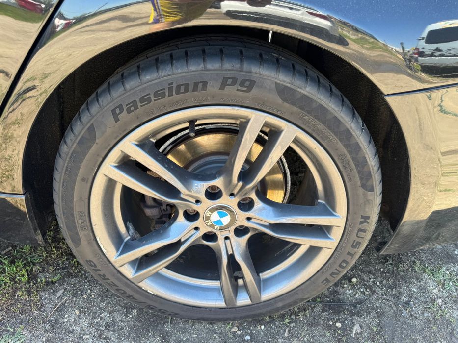 Dezmembrez BMW seria 3 F30