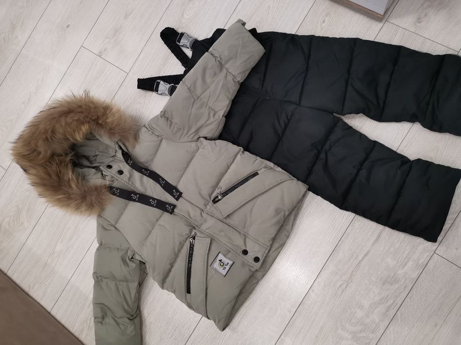 Зимний и очень тёплый комплект на натуральном утеплителе пух+перо