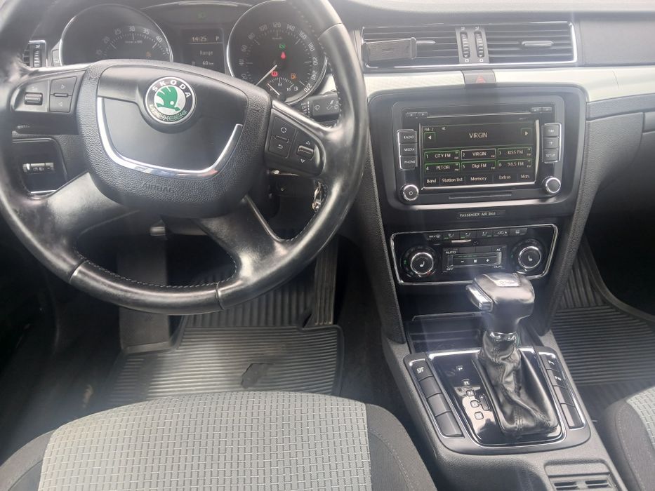 Skoda Superb 2.0 TDI 170cp DSG