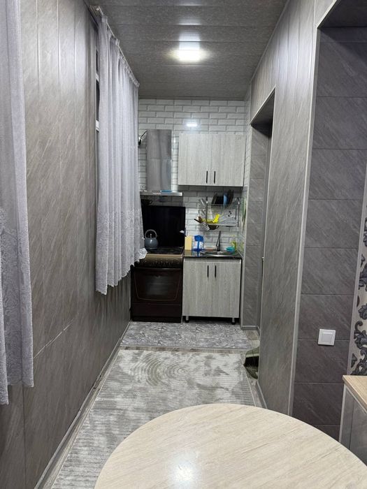 Сдается своя 2 комнатная переделенно 3 комнат. Юнус абаде.