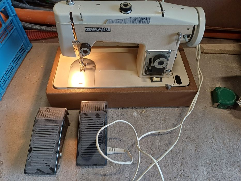 Шевна машина ретро работеща