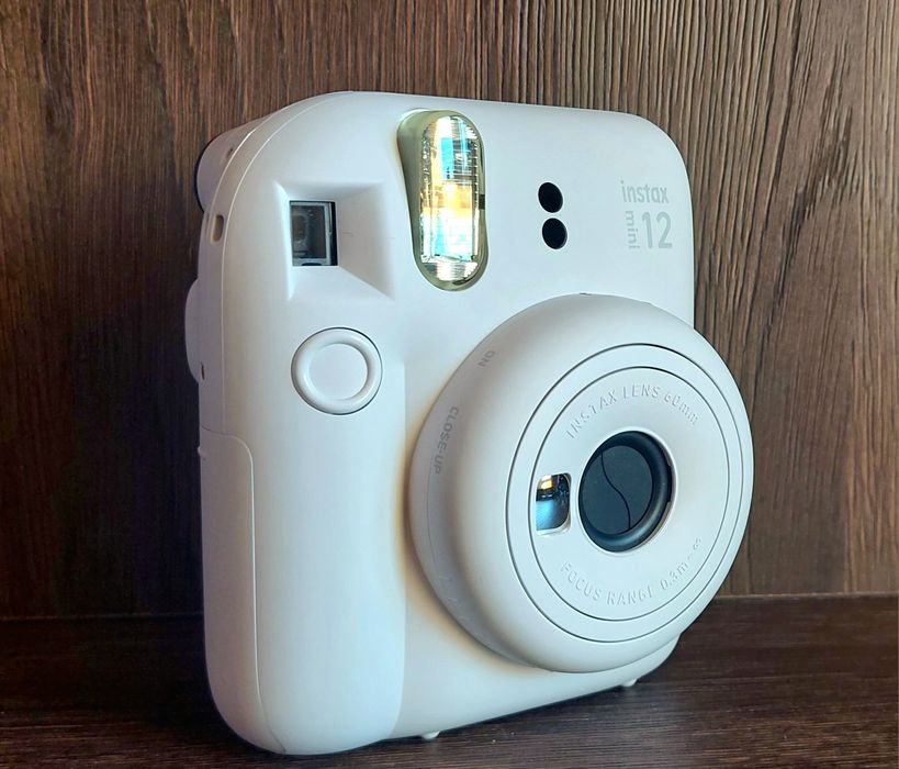 Fujifilm Instax Mini 12 camera (Clay white) +  plastic shell, EVA case
