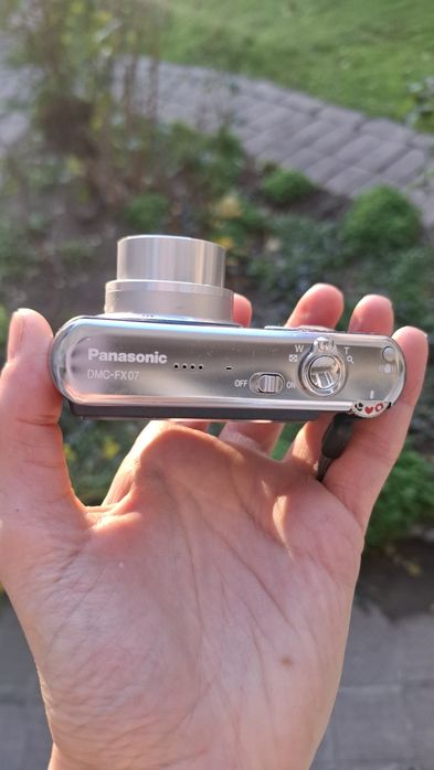 Panasonic Lumix DMC-FX07 Компактен дигиталлен фотоапарат