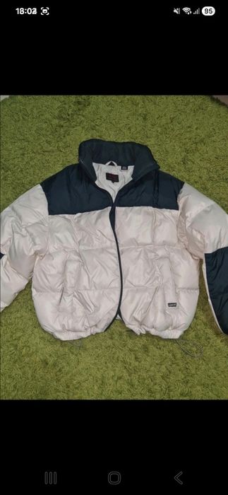 Geaca  puf. LEVIS