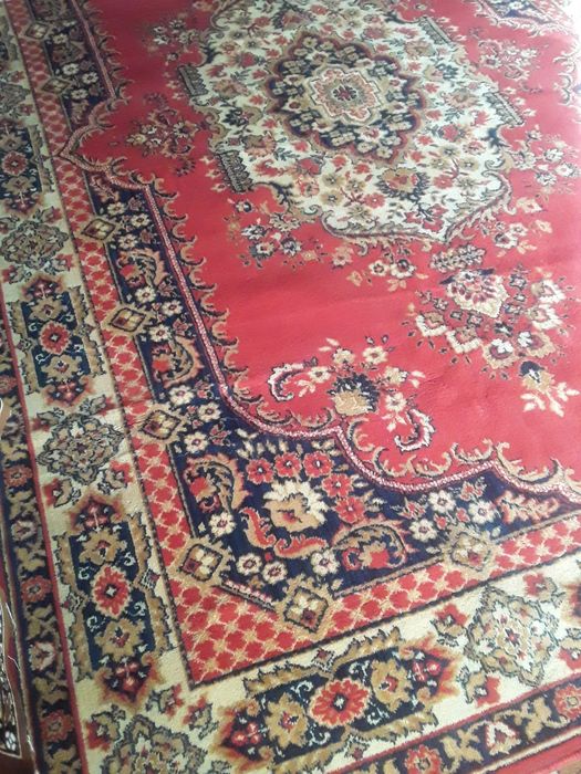 Продам ковёр натуральный.