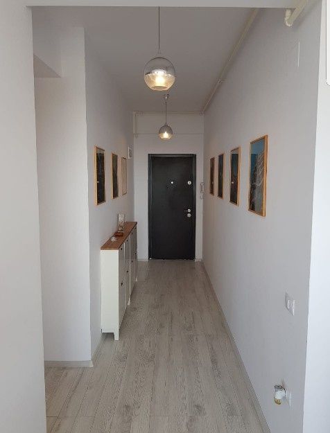Apartament decomandat 2 camere 82 mp