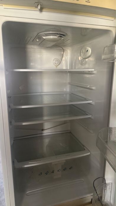 Продается холодильник