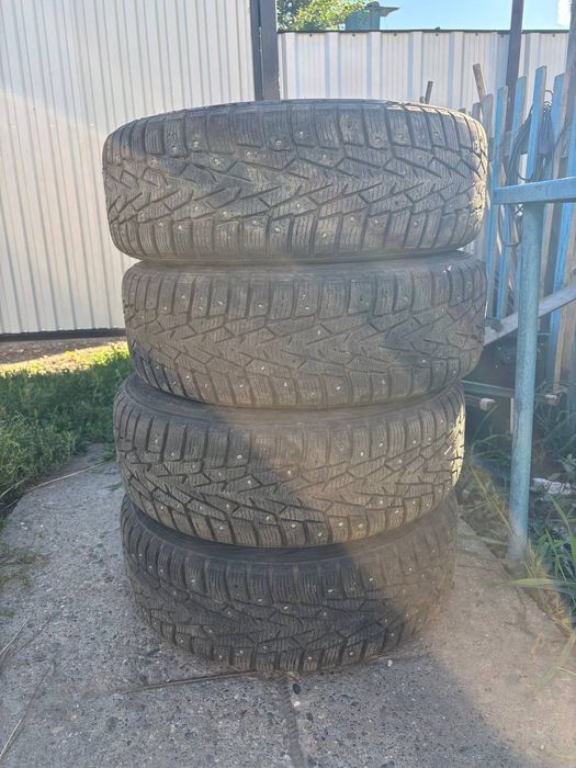 Продам комплект колёс