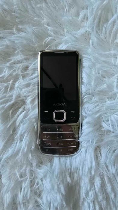 Nokia 6700 Classic