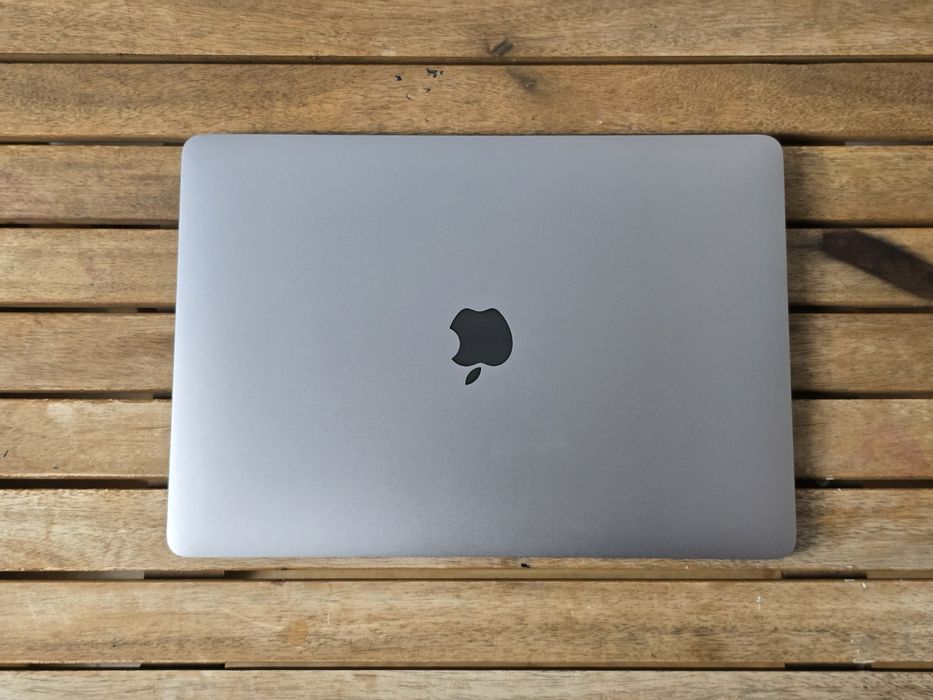 MacBook Air M1 8GB / 256GB