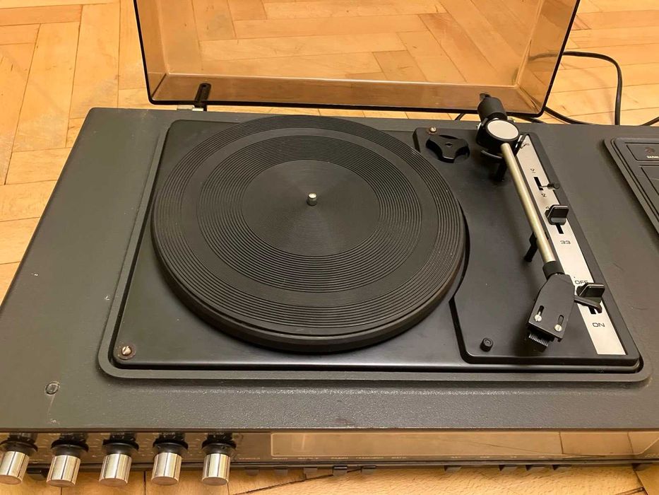 Респром МЦ 221 аудиосистема - усилвател, радио, касетофон, грамофон