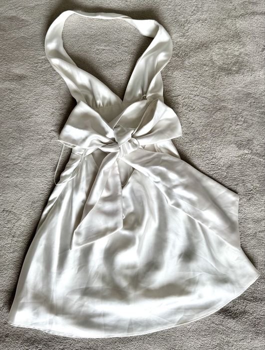 2 броя Нови Рокли Zara XS размер