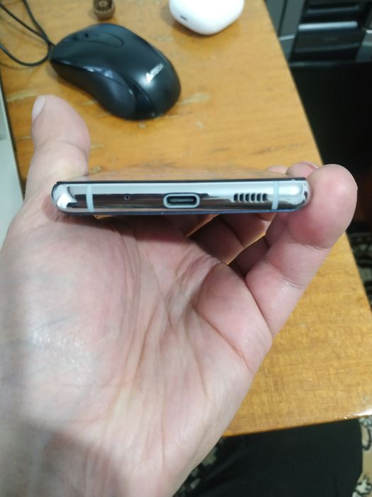 Samsung galaxy s20fe обмен