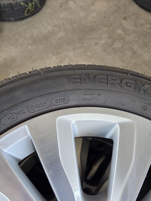 4 Броя 205/55/16 Michelin 6,2mm