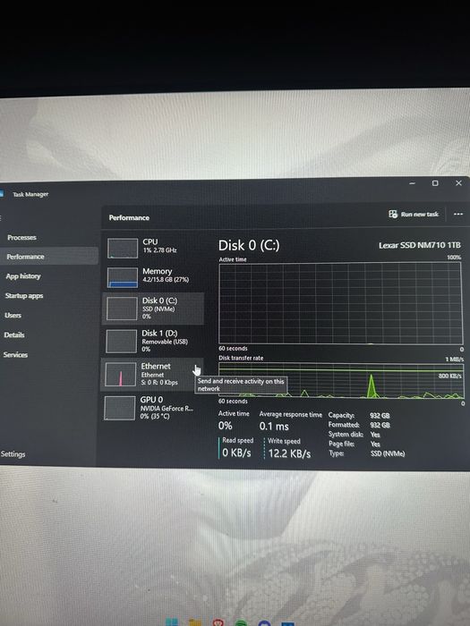 Vând Setup Gaming Complet (PC i5 12th gen, RTX 3050, 16GB DDR5 + Monitor 240Hz și Accesorii)