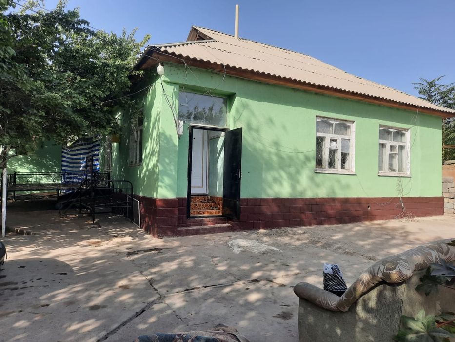 Срочно продается дом в хорошем районе