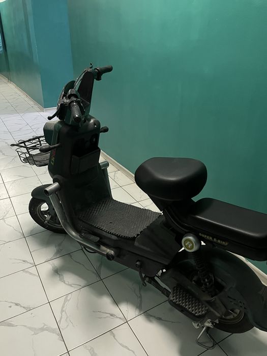 Электроскутер срочно продаю