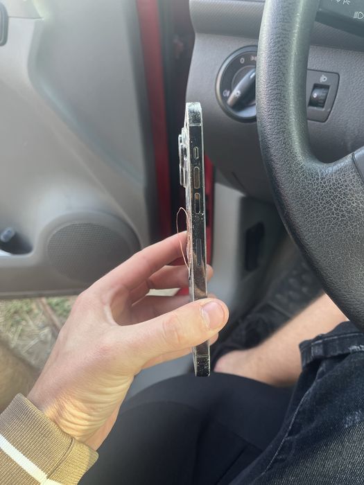 Vand Iphone 14 pro max de 256 gb