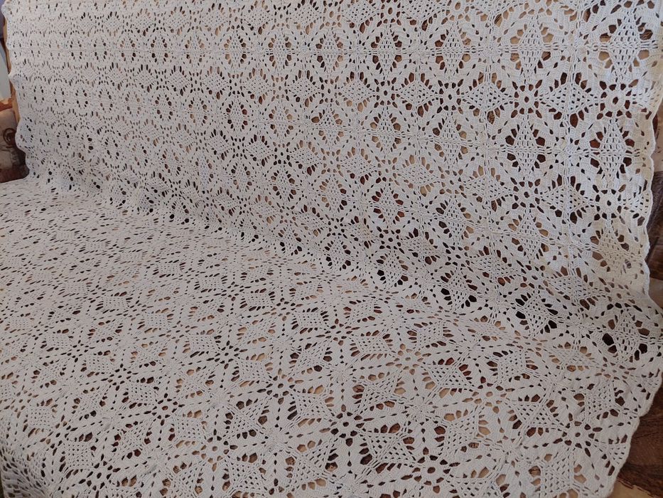 Ръчно плетени покривки