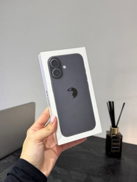 iPhone 17.256 GB.Новый