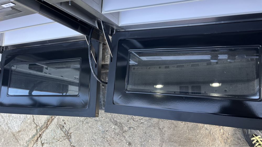 Микровълнова 4 магнетрона ЧИСТО НОВА ! Panasonic