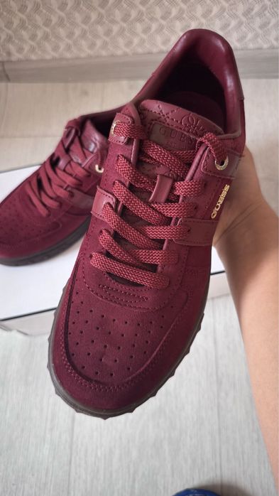 Кеды GUESS 41 размер