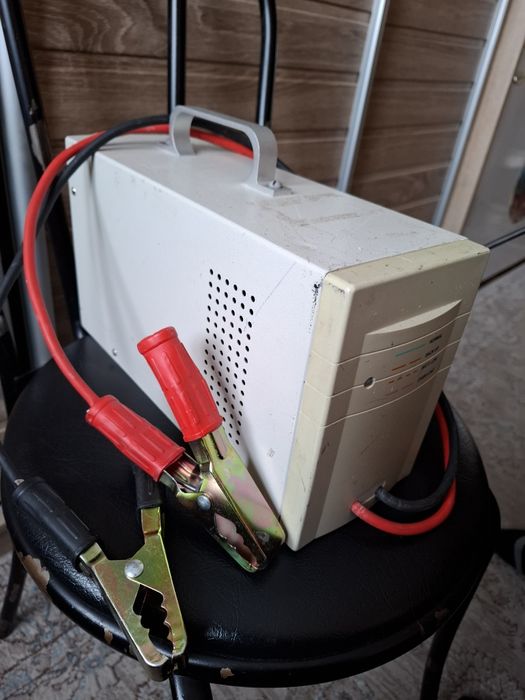 Зарядное устройство автомобильное 12v