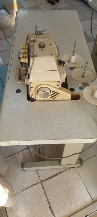 Продам швейные машины