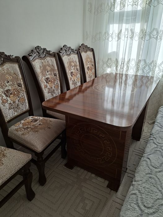 Стол стулья 8 шт