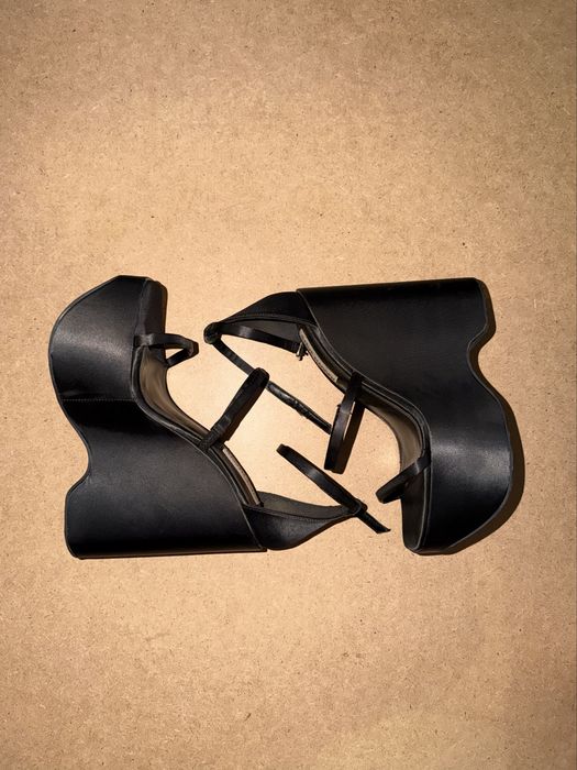 Черни сандали платформи Steve Madden