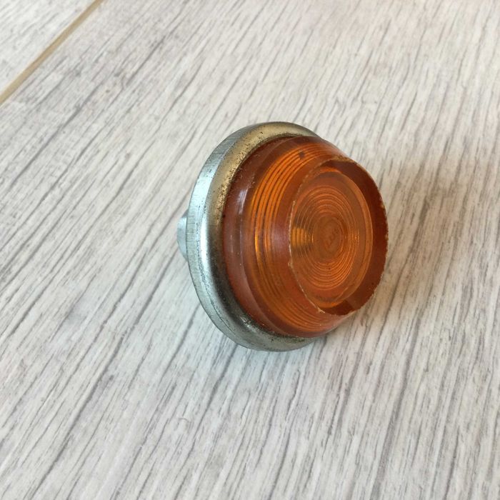НОВ оригинален руски страничен мигач за калник за Жигули / Лада / ВАЗ
