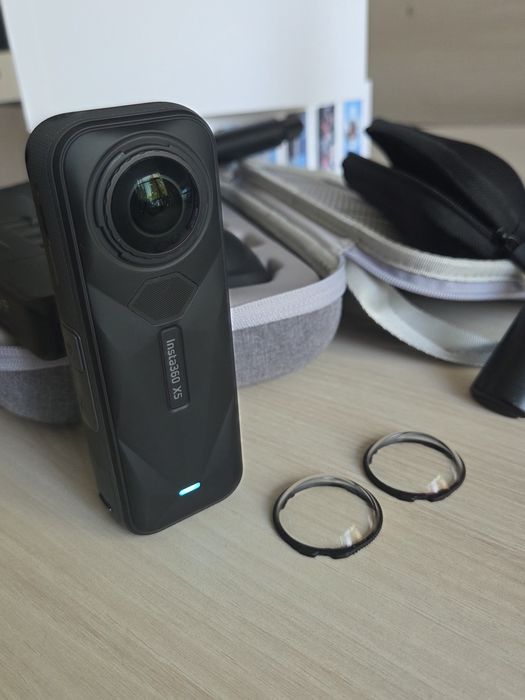 Insta360 X5 Essential Kit – пълен комплект, гаранция