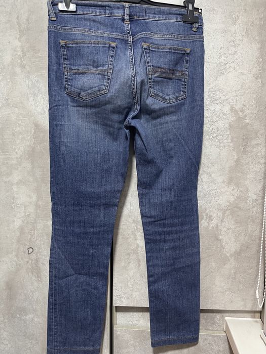 Продаю джинсы Marina Yachting