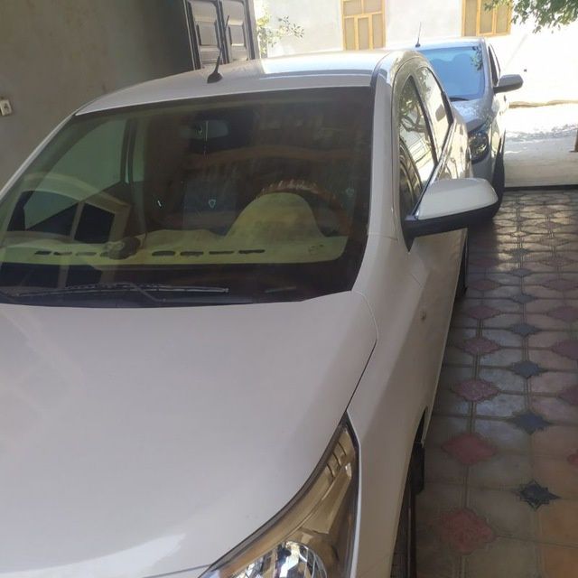 Moshina sastayanasi yaxshi