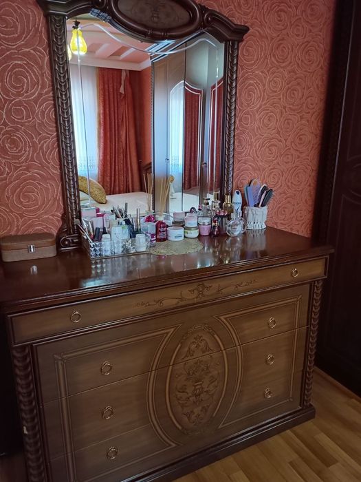 Йотокхона мебели