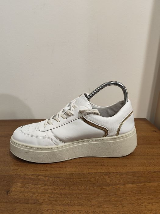 Twinset Milano перфектно състояние и скъп модел