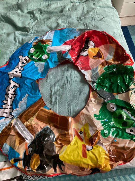 Продам 2 надувных  круга