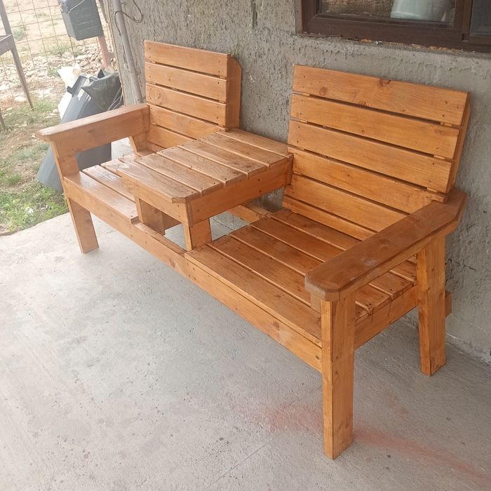 Banca rustica din brad lăcuită