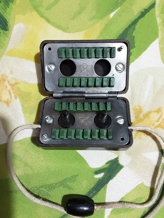 Прибор для правки бритв