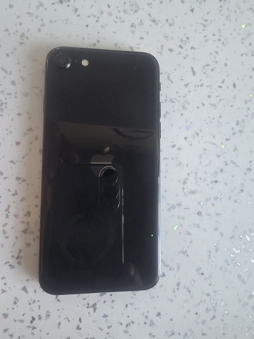 Telefon Iphone SE 2021