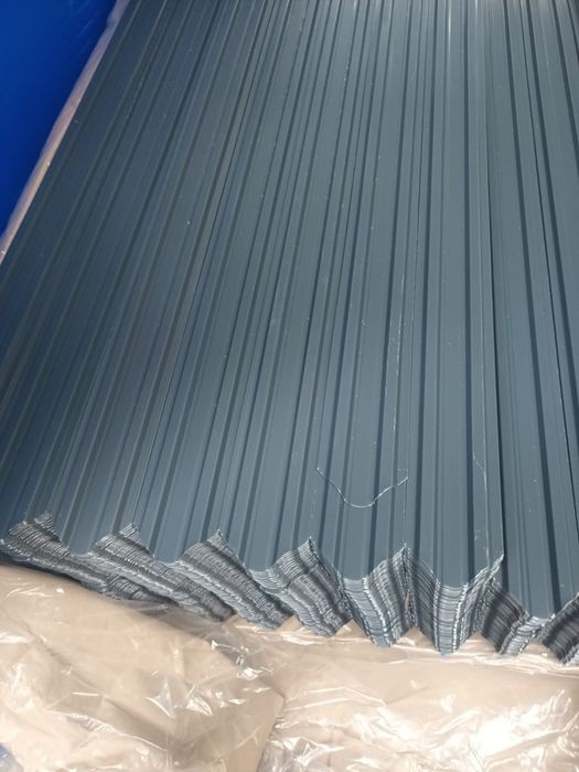 Vând sipca metalica de gard