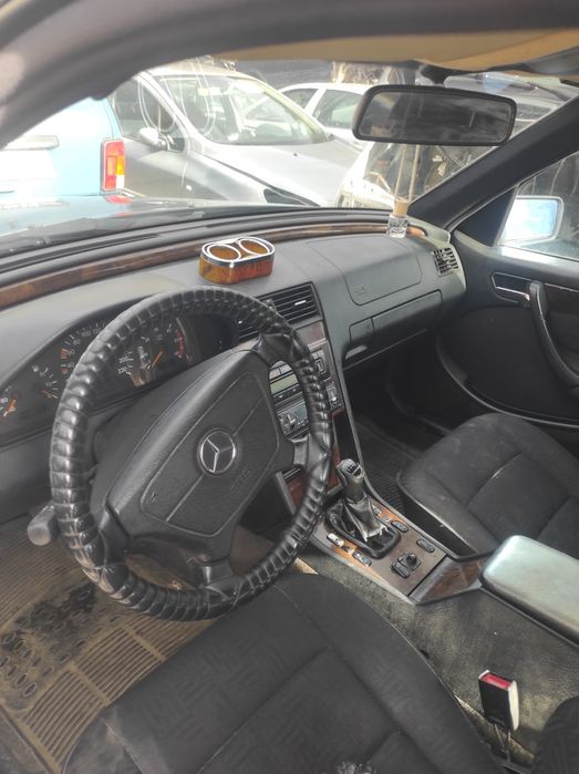 Мерцедес с 200цди mercedes C200cdi на части