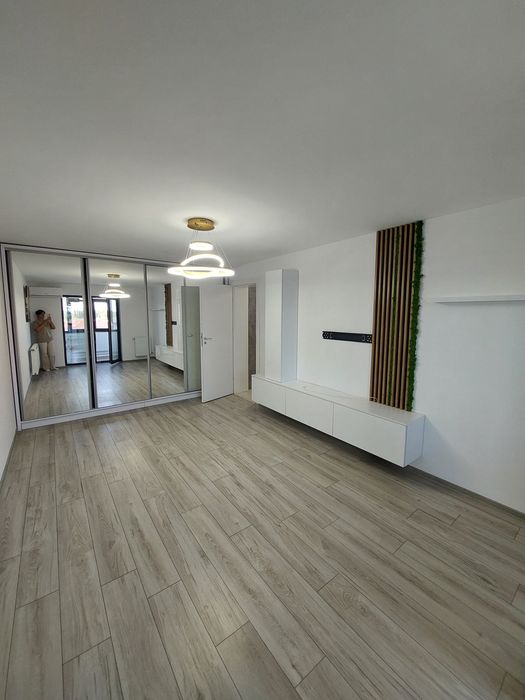 Vând Apartament 2 camere