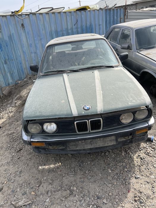BMW E30 1985 г. Есть задний мост в наличии